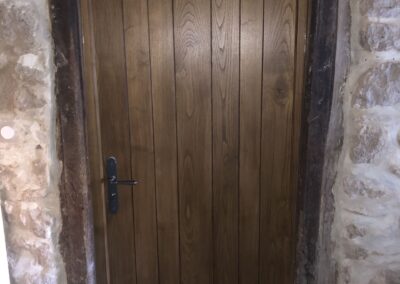 Porte sur mesure à Aubenas